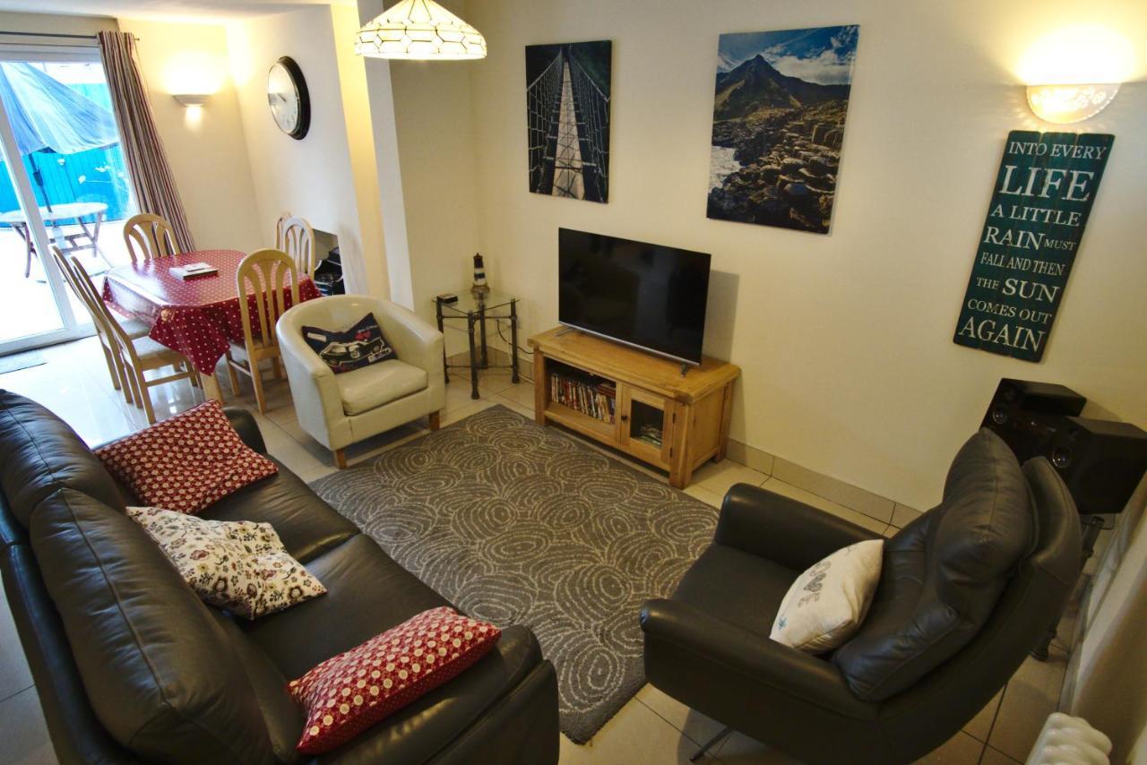 The Folly Villa Bangor  Bagian luar foto