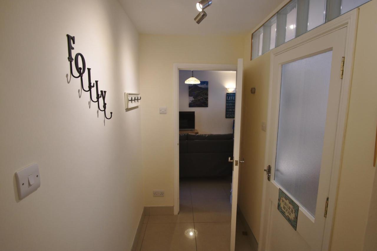 The Folly Villa Bangor  Bagian luar foto